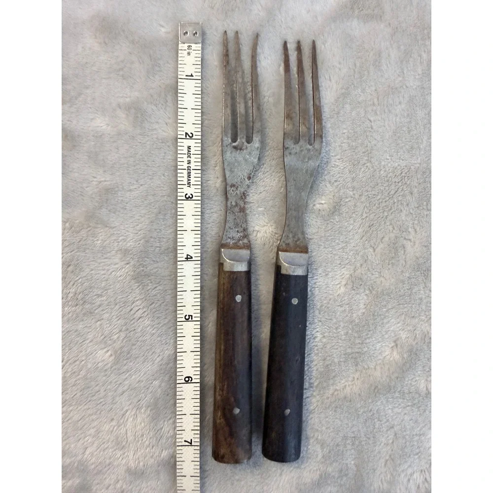 Vintage Mid Century 2 Prong Carving Serving Forks Wood Handles‎ Set of 2